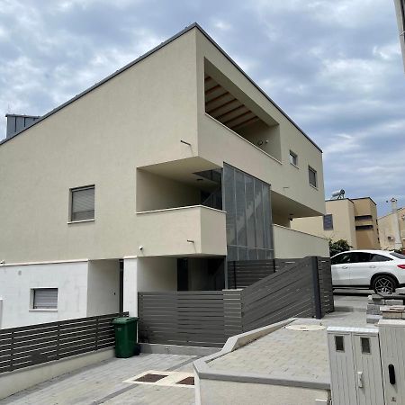 Kozino Apartments Exterior photo